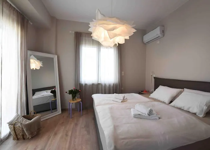 Blue Nights Apartment *